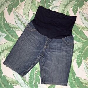 Liz Lange Maternity Denim Shorts with Navy Belly Waistband